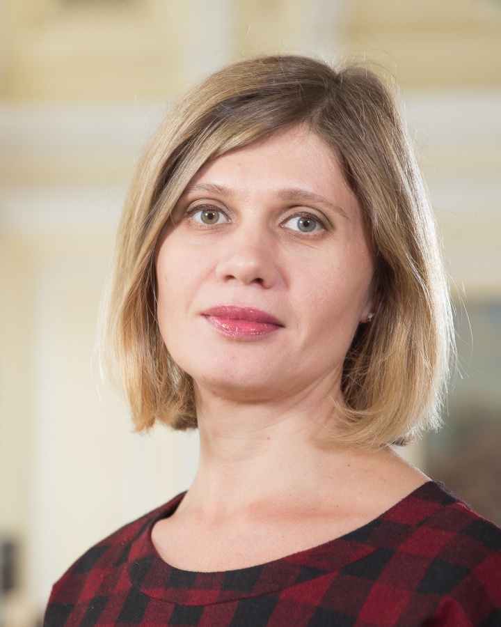 Переслегина Елена Робертовна